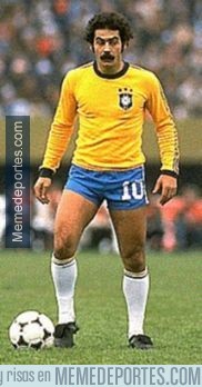 716918 - LISTA: Los 10 mejores jugadores de la historia del fútbol según el vanidoso Pelé