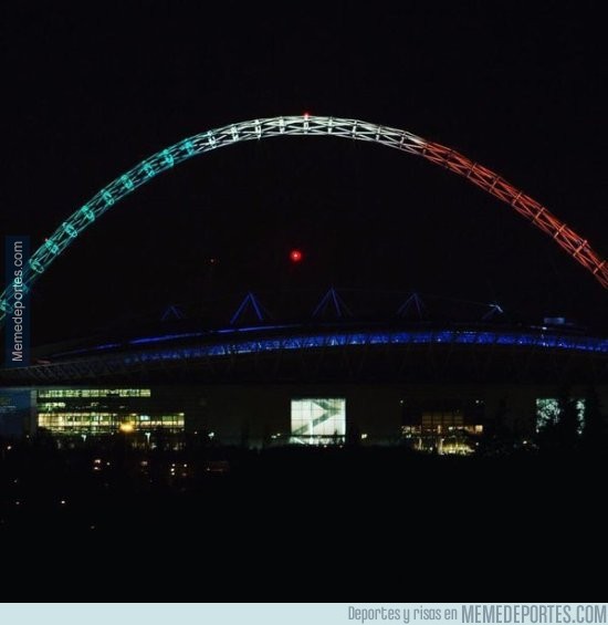 733152 - Estadio de Wembley ahora mismo #TodosSomosFrancia