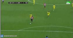 Enlace a GIF: Gol de Iñaki que recortaba diferencias al Villarreal