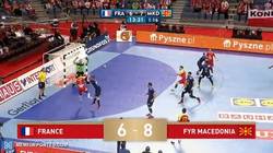 Enlace a GIF: El mejor gol (de momento) del Europeo de balonmano: doble fly de Macedonia en inferioridad