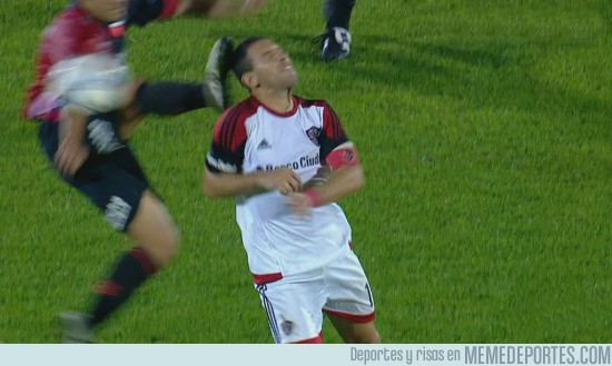 786119 - En Argentina no se andan con amenazas