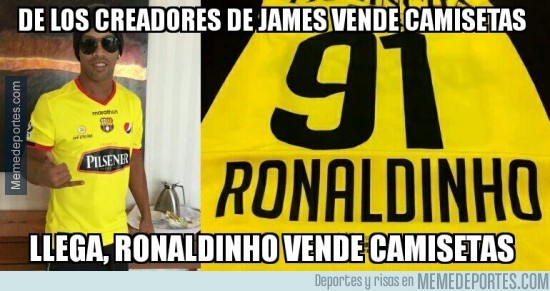 793006 - Ronaldinho ya ha vendido 4.000 camisetas en horas