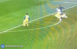 Enlace a GIF: Gol de Morata que hace doblete, menuda jugada en equipo