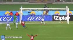 Enlace a GIF: Higuaín vuelve a marcar en Serie A, no puede dejar de anotargoles