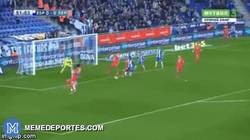 Enlace a GIF: El gol de Asensio para adelantar al Espanyol frente al Depor