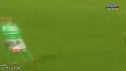 Enlace a GIF: El golazo de Lucas Moura en la Copa de Francia