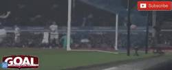 Enlace a GIF: Así fue uno de los dos goles de Lukaku ante el Chelsea