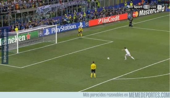 863998 - Así veían los penaltis los jugadores del Madrid