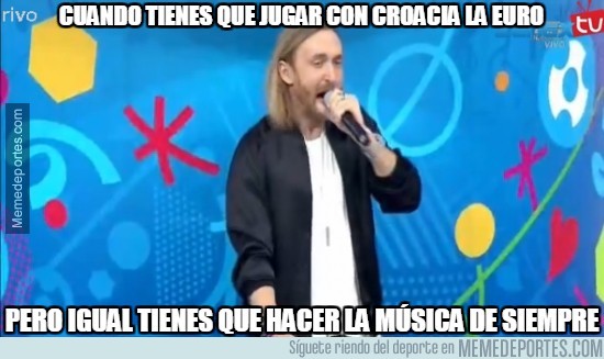 870542 - Muy ocupado Modric en la Euro