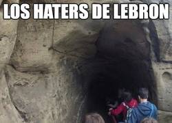 Enlace a Haters de LeBron, vayan desfilando