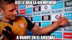 Enlace a Así le dan la bienvenida a Vardy en el Arsenal