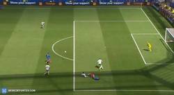 Enlace a GIF: El segundo gol de Griezmann que le da la vuelta al marcador