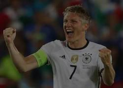Enlace a Schweinsteiger deja la selección alemana