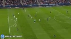 Enlace a GIF: Goooool de Munir contra el Leicester con una gran asistencia de Messi