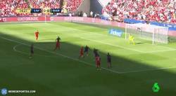 Enlace a GIF: Mané marca para el Liverpool en una contra magnífica frente al Barça