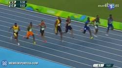 Enlace a GIF: Usain Bolt gana los 100m lisos con 9.81 ¡BRUTAL!