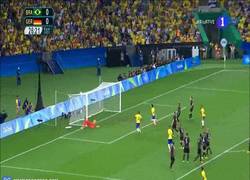Enlace a GIF: Y con este golazo de Neymar, Brasil se adelanta en la final olímpica