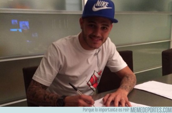 906701 - Esta es la historia de un niño argentino que nació en Santa Fe el 19 de febrero de 1993