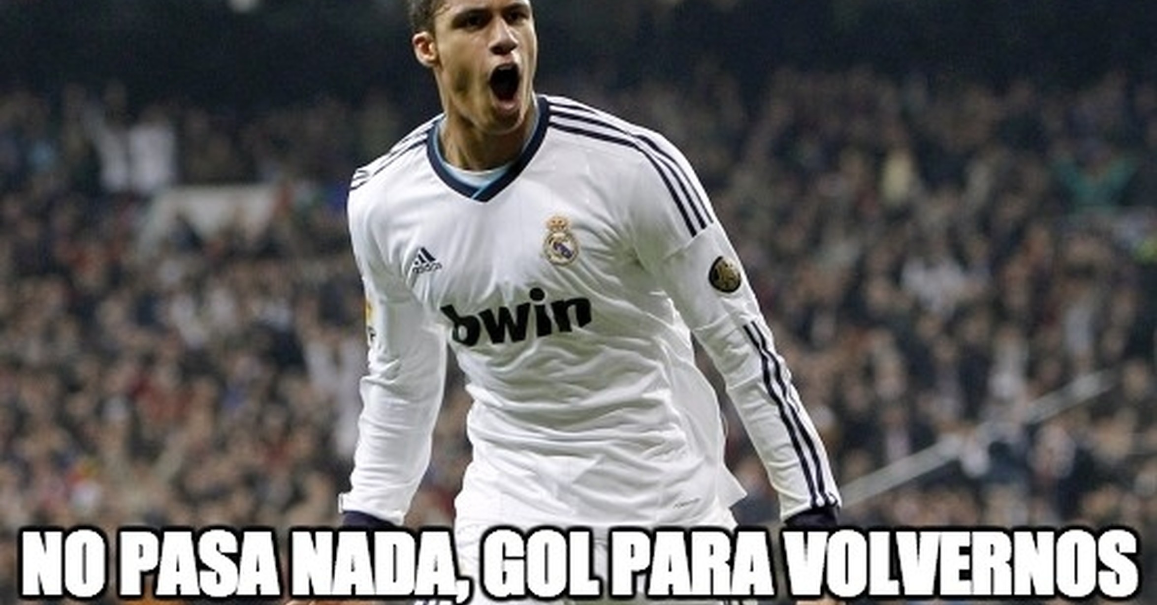 [ MEMEDEPORTES ] Varane arreglando su error