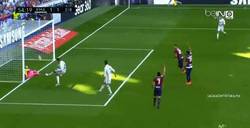 Enlace a GIF: Éste fue el gol bien anulado a Morata