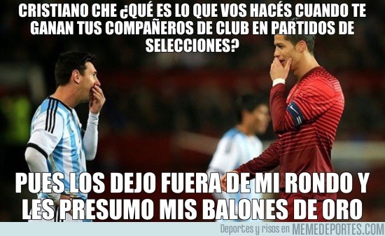 923953 - Messi pidiendo consejo a Cristiano