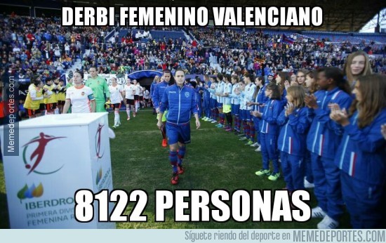 926445 - Un gran paso para el fútbol femenino en España
