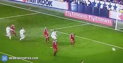 Enlace a WTF! James empuja a Modric y el árbitro pita penalti a favor del Real Madrid