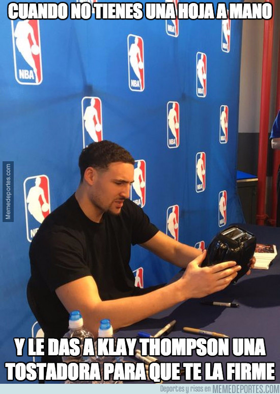 959445 - El objeto más bizarro que le han dado a este jugador de la NBA para que le firme un autógrafo
