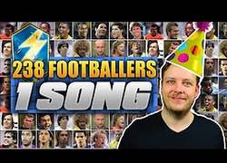 Enlace a “Shape of You” de Ed Sheeran con los nombres de 238 futbolistas.