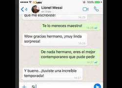 Enlace a Los whatsapps entre Cristiano y Messi el día de su cumpleaños