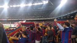Enlace a El Camp Nou vitoreando a Tito Vilanova #respect