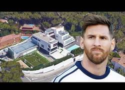 Enlace a Estamos alucinando con lo brutal que es la casa de Messi por fuera, y por dentro