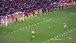 Enlace a El bug del FIFA que Cillessen y Hermoso hicieron realidad