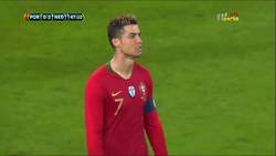 Enlace a Lo mejor del Portugal-Holanda: Brutal cabezazo de Cristiano y épica parada de Cillessen