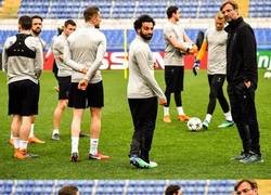 Enlace a Salah viendo el nivel de la defensa del Real Madrid