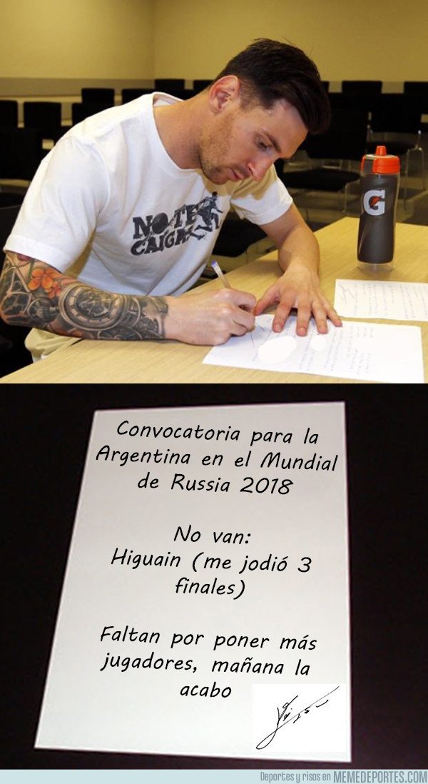 1034605 - Messi haciendo la lista del mundial para Argentina, se ve que no llegó a tiempo