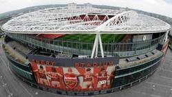 Enlace a El Emirates Stadium es ahora el Emery Stadium