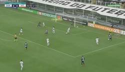 Enlace a Así fue el 'hat-trick' en 9 minutos del joven brasileño que quiere el FC Barcelona