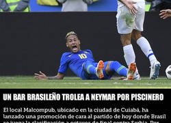 Enlace a Un bar brasileño trolea a Neymar por piscinero