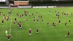 Enlace a En todas las escuelas del mundo ya es tradición burlarse de Neymar