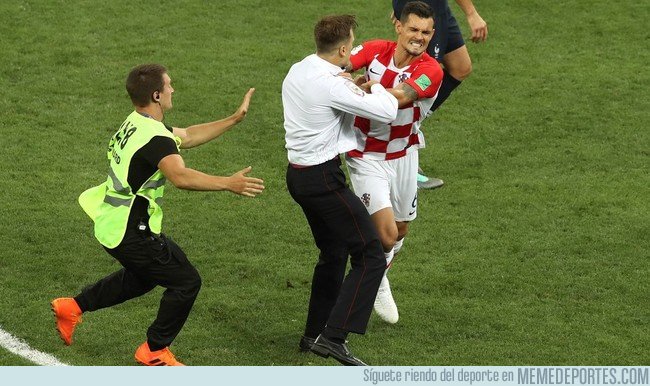 1045265 - ¿Quién invadió el campo durante la final del Mundial y por qué?