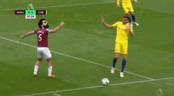 Enlace a Cristiano viendo el Puskas de Salah