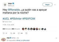 Enlace a Inter y PSV se pelean por Ronaldo en Twitter y tiene que intervenir él para hacerlos callar