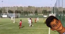 Enlace a El hijo de Cristiano deslumbra en la cantera de la Juve con el 7 de su padre a la espalda: Así fueron sus dos golazos: recortes, regates, sangre fría y gran disparo