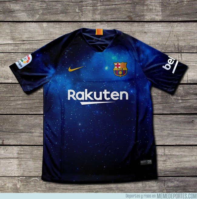 Inspirada en la camiseta gal ctica del Real Madrid Por Barzaboy