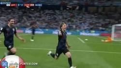 Enlace a Una de las escenas del Mundial que influyó en el balón de oro para Modric