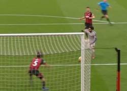 Enlace a Salah acabando carreras