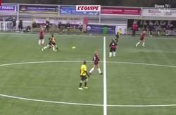 Enlace a Fútbol femenino. Y hay gente que dice que no entretiene