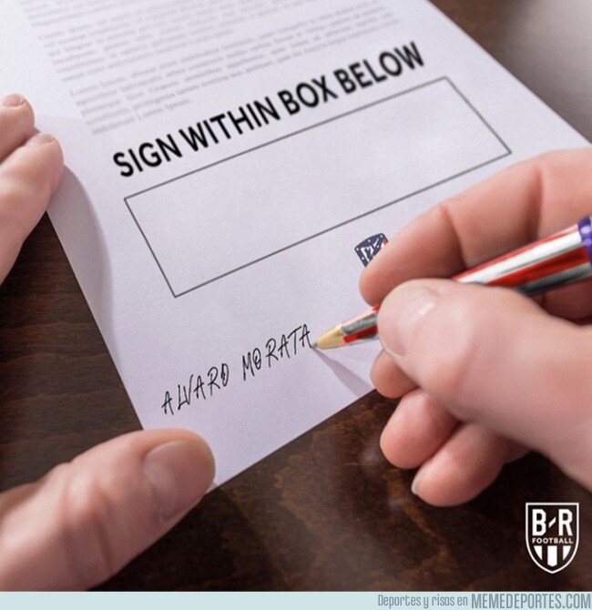 1062802 - Morata firmando su contrato con el Atlético, por @brfootball