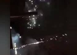 Enlace a Esto es lo que han hecho los ultras del Ajax a las 3am a las afueras del hotel del Real Madrid